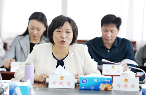 马梅芝副市长作关于我市对外交流工作情况的汇报